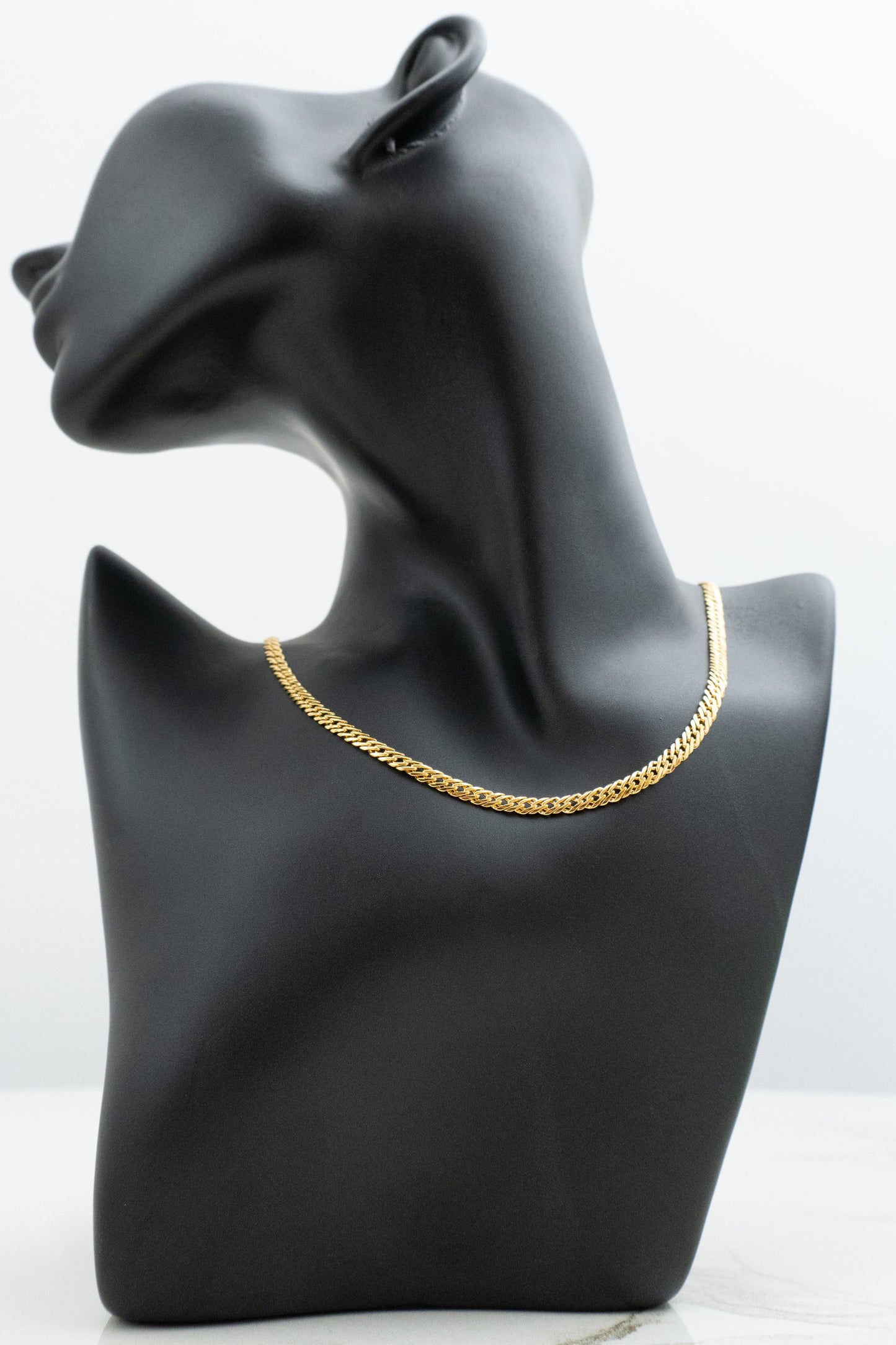 Cadena Entrelazada Mujer